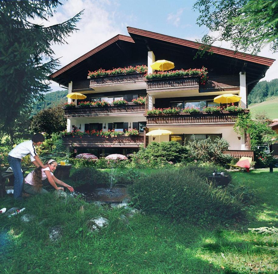 Hotel G\u00E4stehaus Hellwig Reit im Winkl Exterior foto